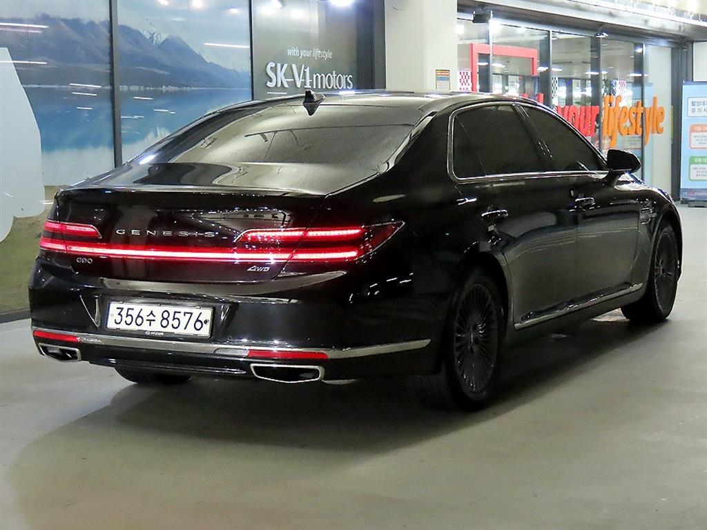 Genesis G90 - Vista 4