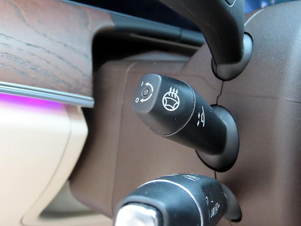 Mercedes Benz E class - Vista 11