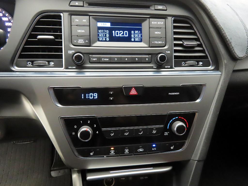 HYUNDAI Sonata - Vista 10
