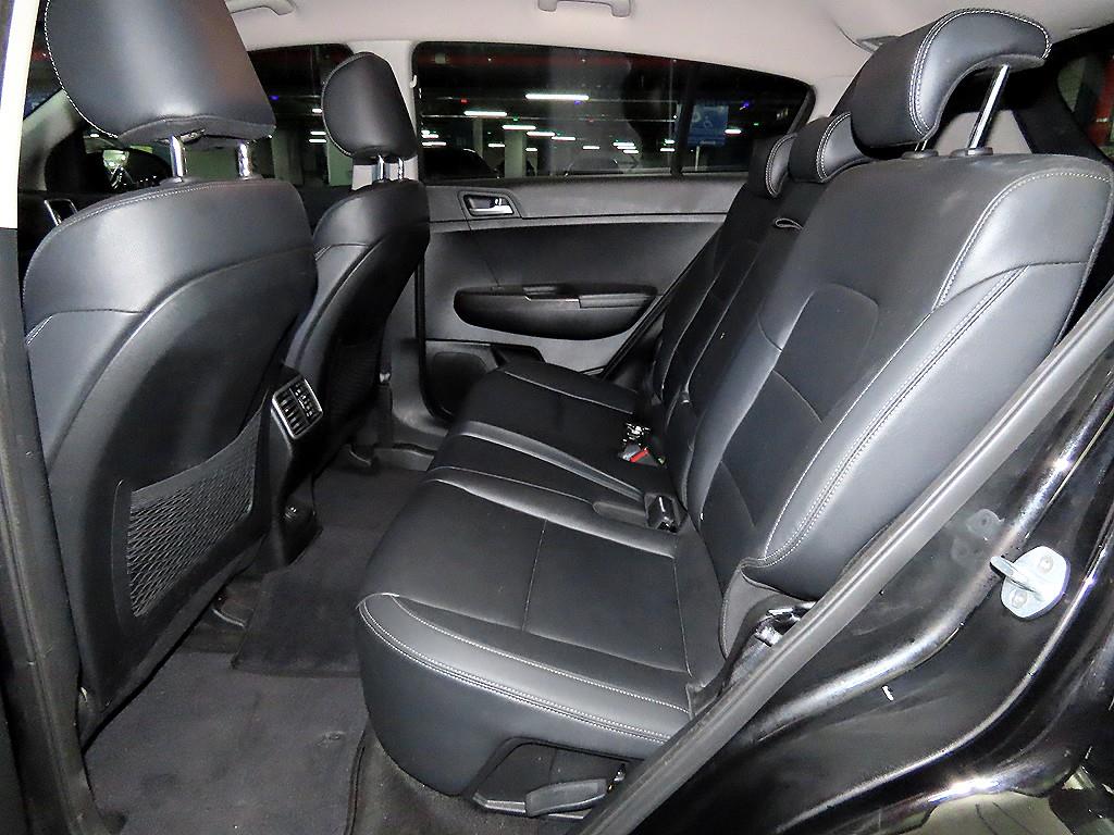 KIA Sportage - Vista 7