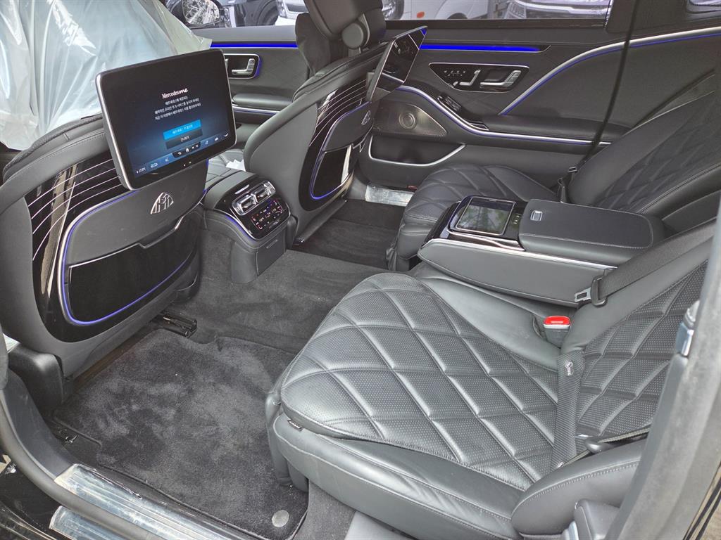 Mercedes Benz S Class - Vista 11