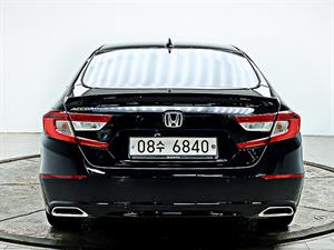 Honda Accord - Vista 6