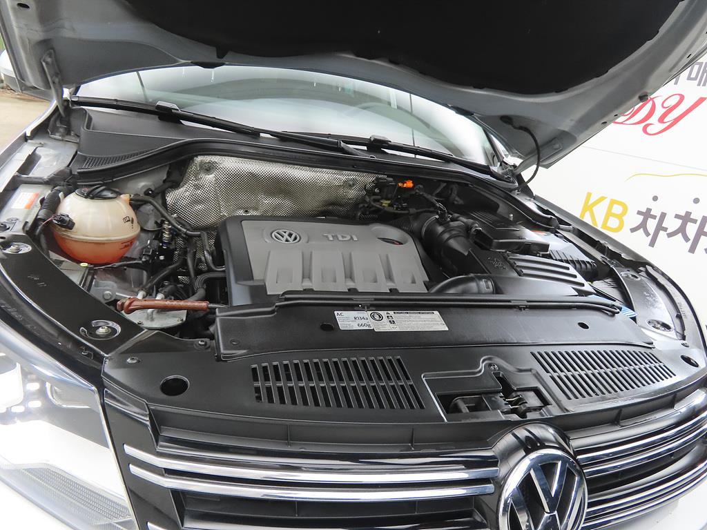 Volkswagen Tiguan 2013 Plateado - Importación desde Corea - HF Imports Iquique - Foto 19