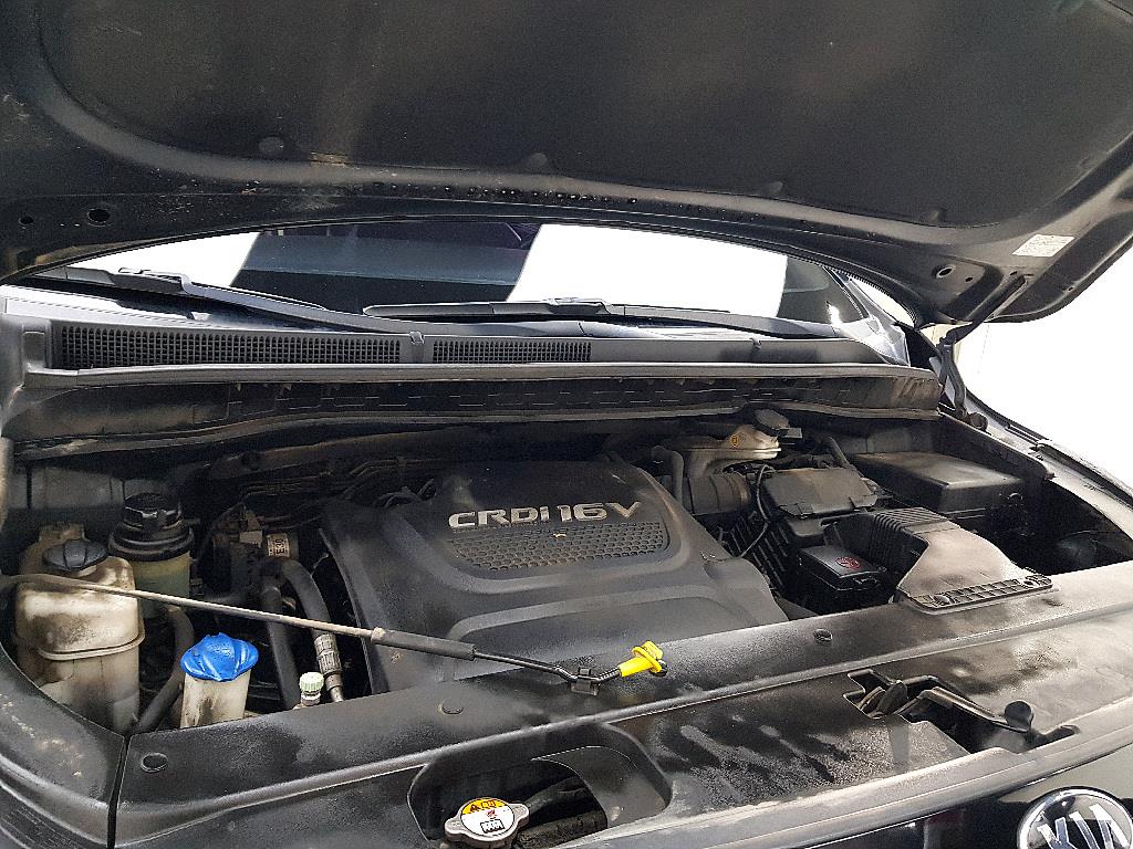 KIA Carnival - Vista 6