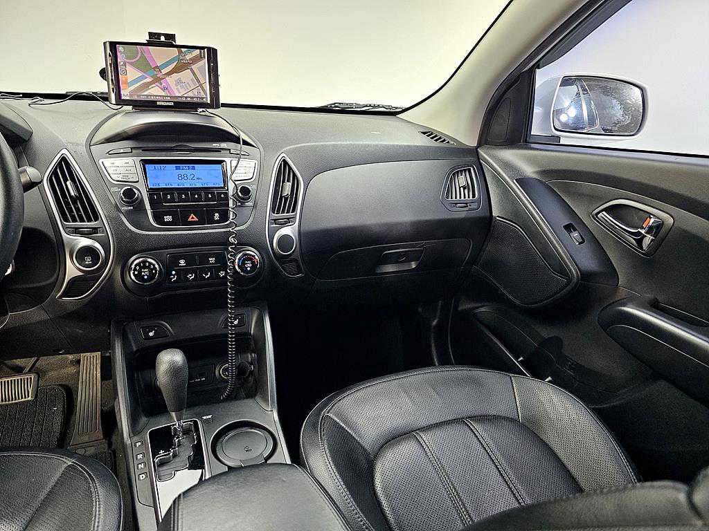 HYUNDAI Tucson - Vista 10