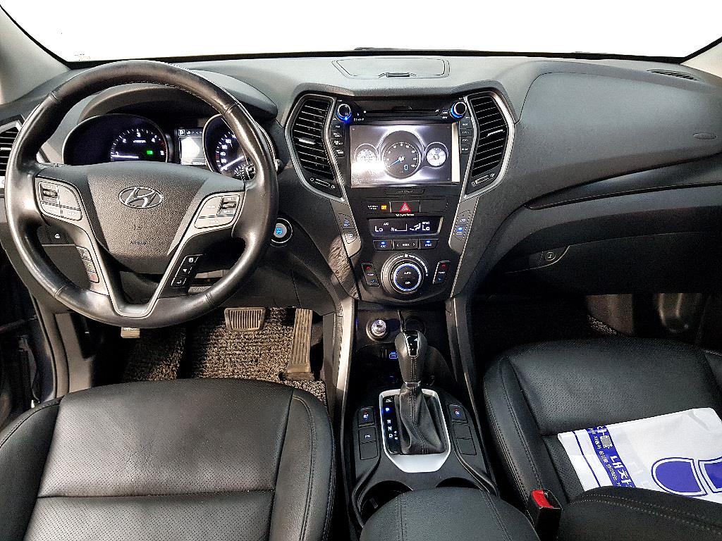 HYUNDAI Santa Fe - Vista 5