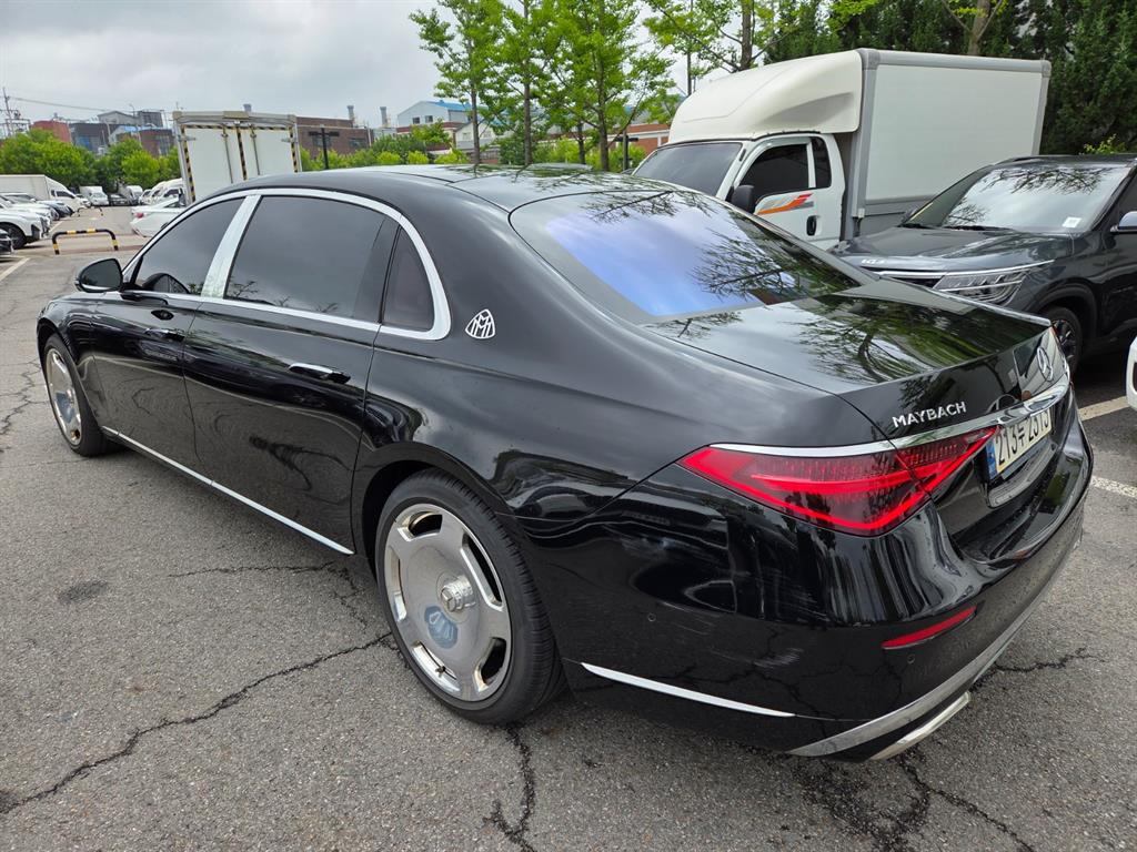 Mercedes Benz S Class - Vista 6
