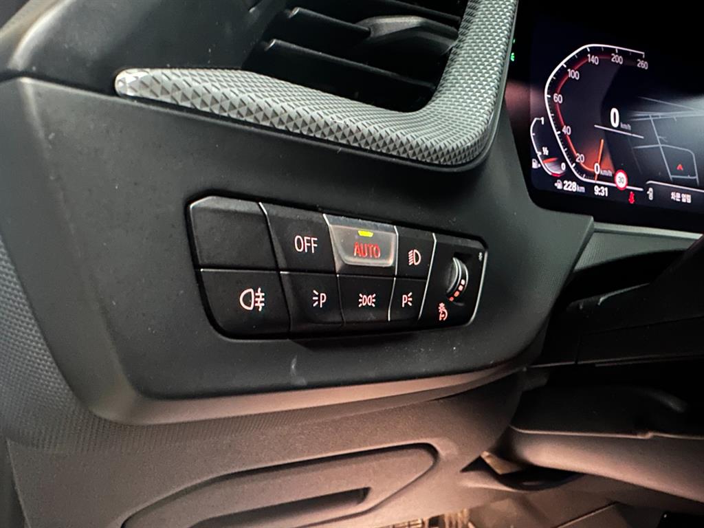 BMW 1 series 2022 Blanco - Importación desde Corea - HF Imports Iquique - Foto 13