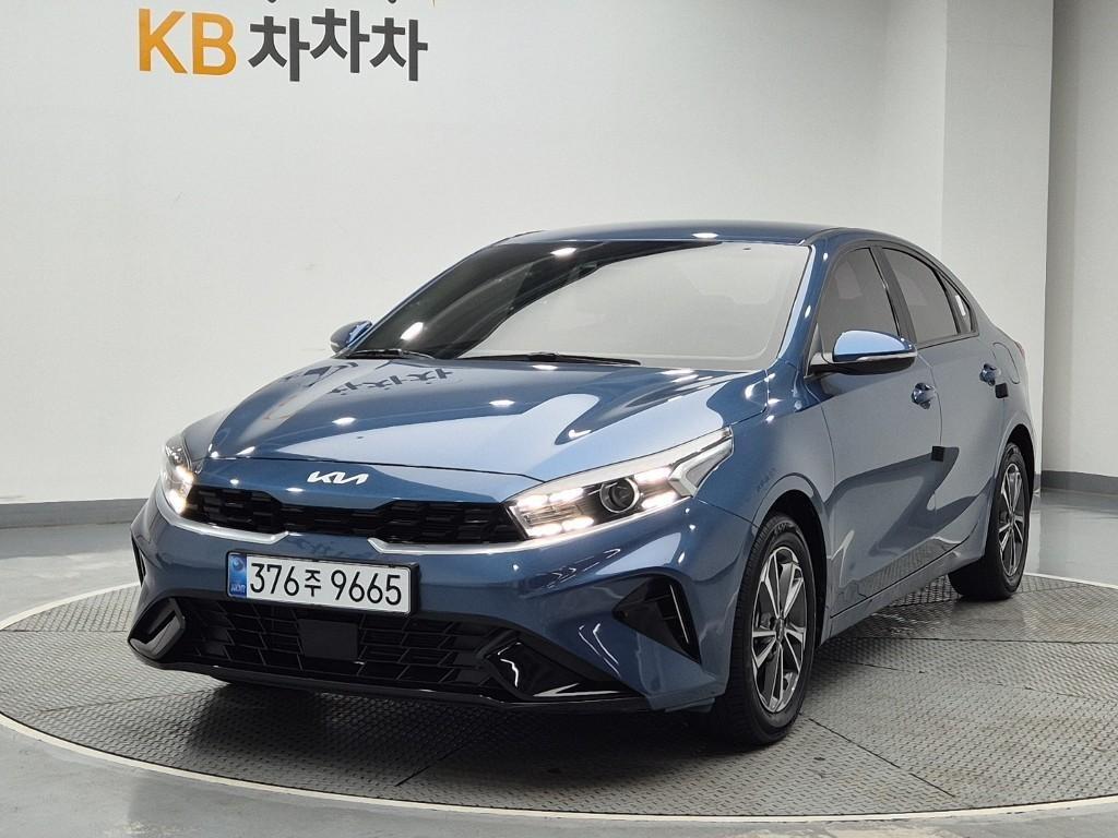 KIA K3 2022 Azul - Importación desde Corea - HF Imports Iquique - Foto 1