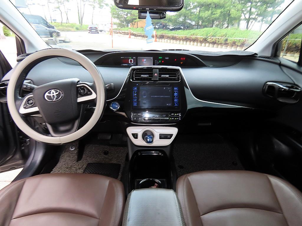 Toyota Prius - Vista 7