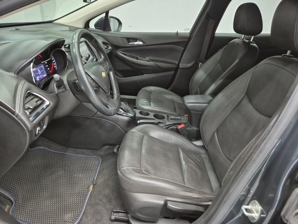 Chevrolet Cruise - Vista 11