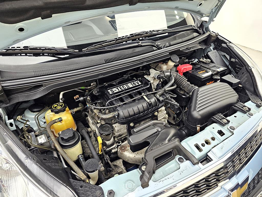Chevrolet Spark - Vista 6