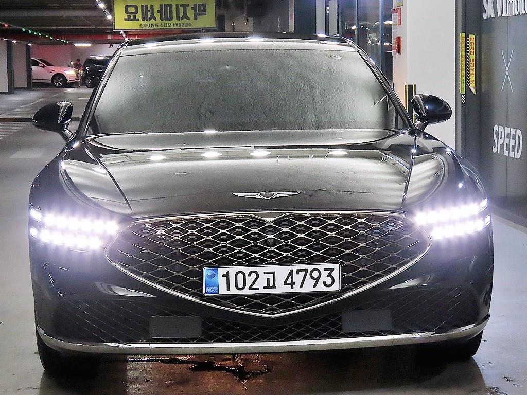 Genesis G90 - Vista 2
