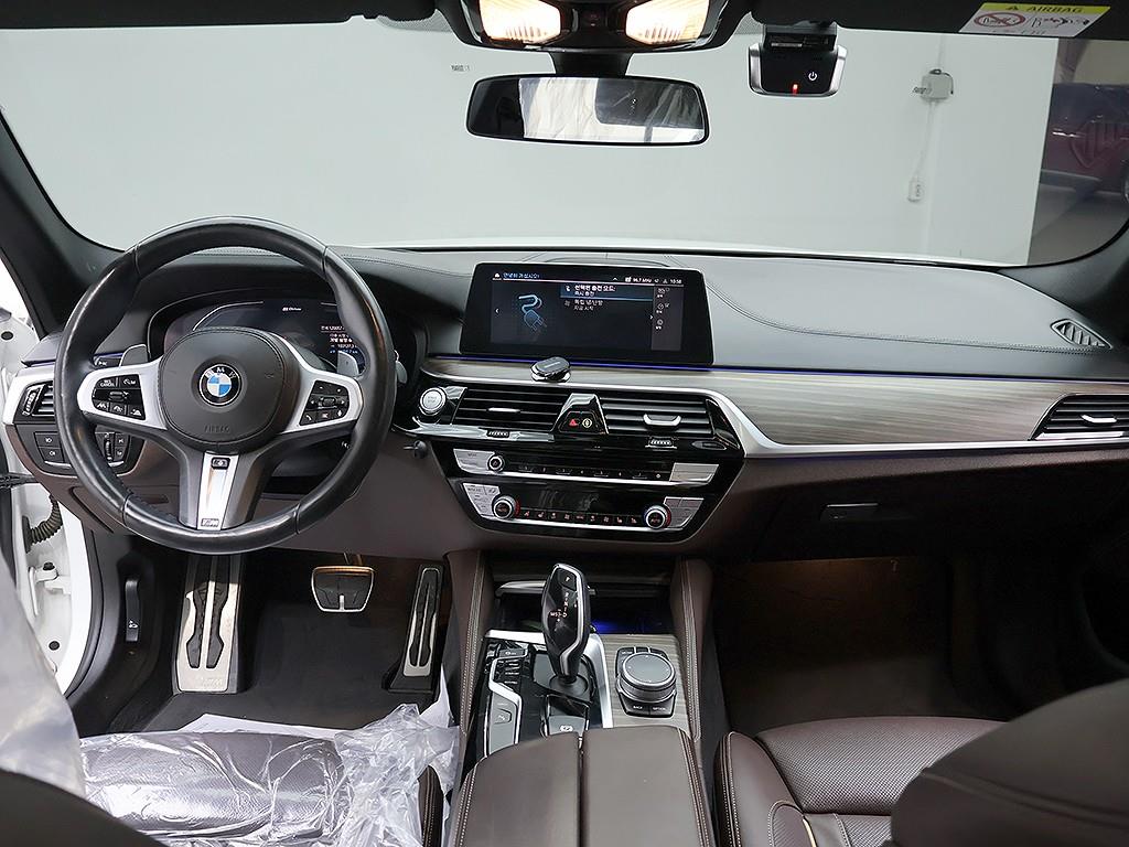BMW 5 Series - Vista 9