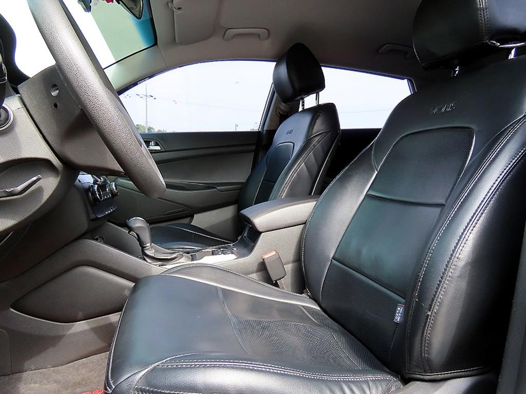 HYUNDAI Tucson - Vista 5
