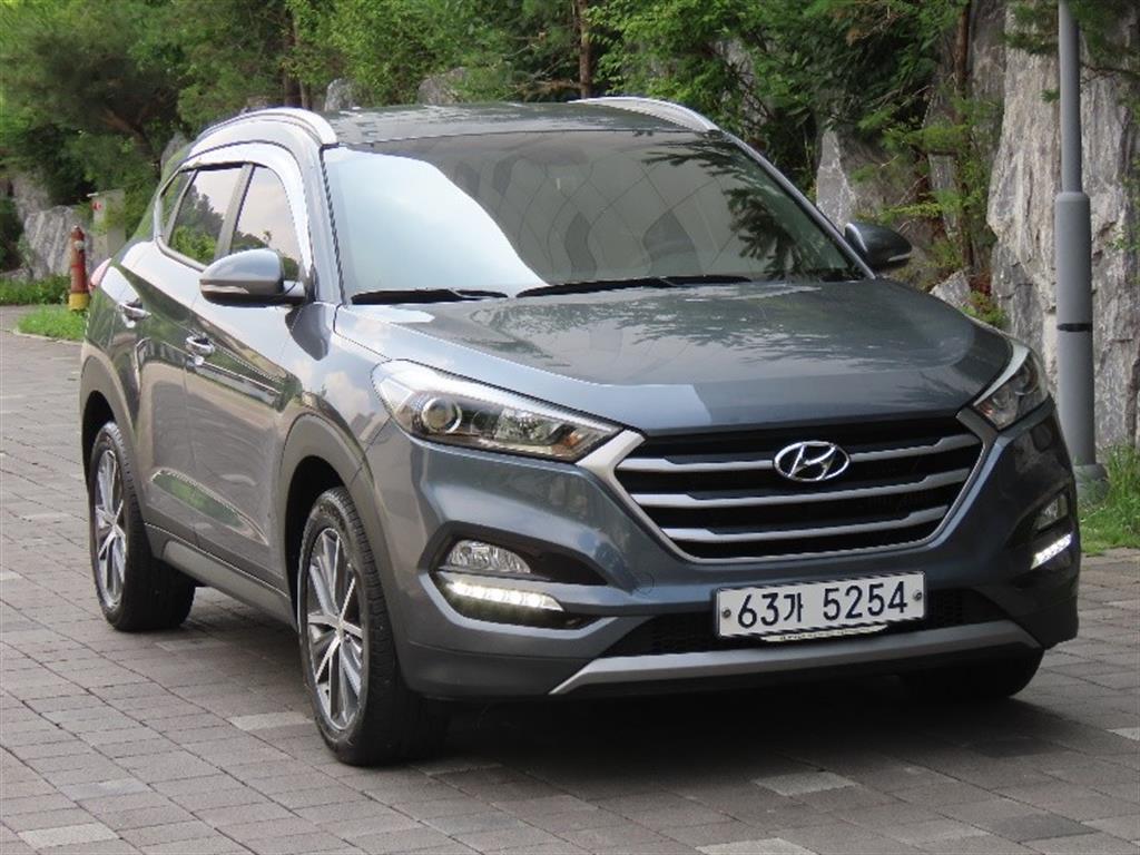 HYUNDAI Tucson - Vista 3