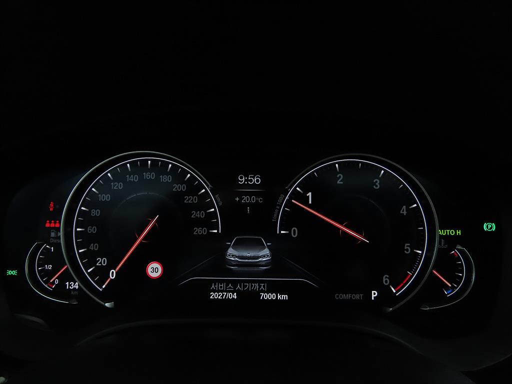 BMW 5 Series - Vista 9