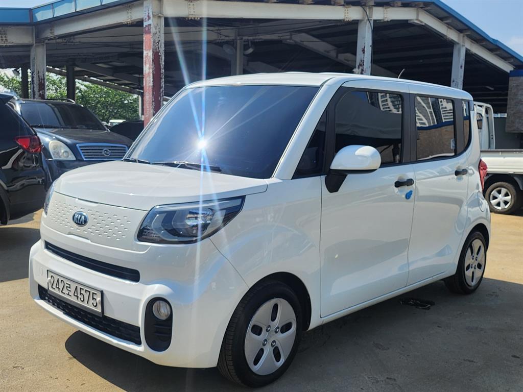 KIA Ray - Vista 2