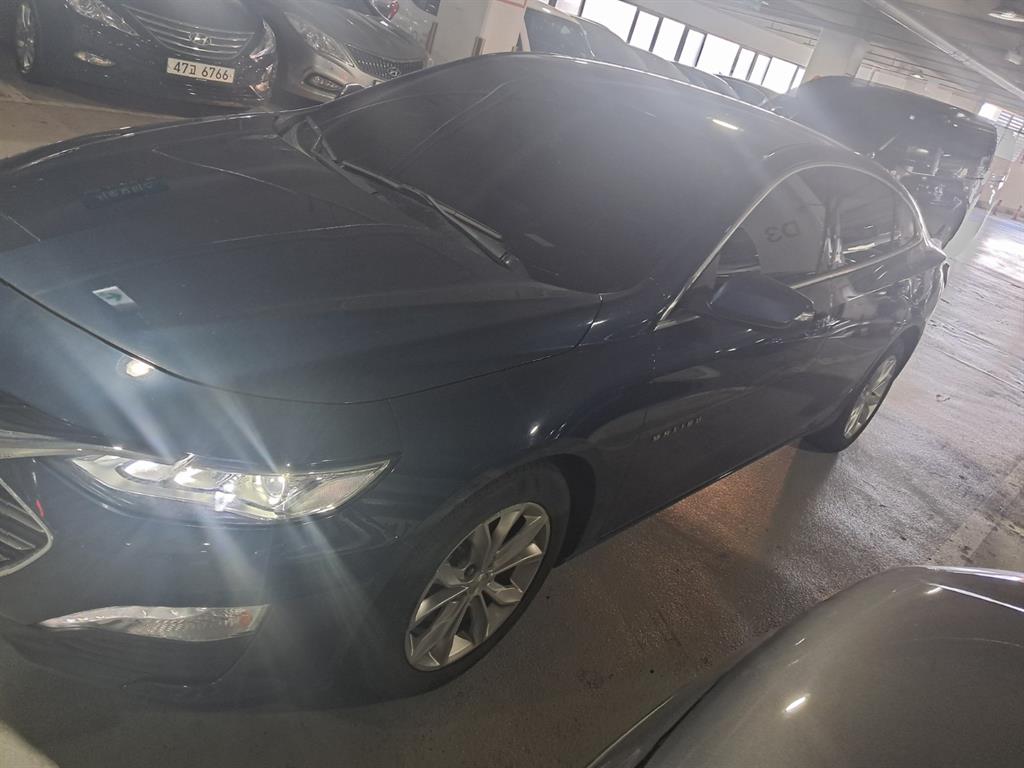 Chevrolet Malibu - Vista 2