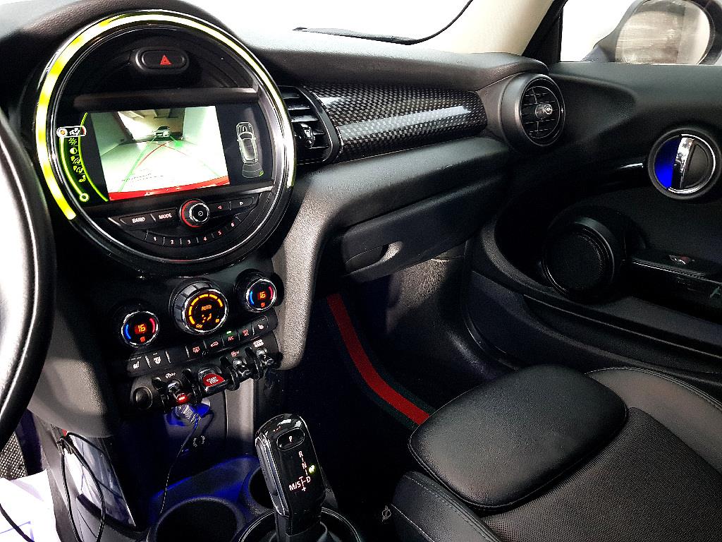 Mini Cooper - Vista 10