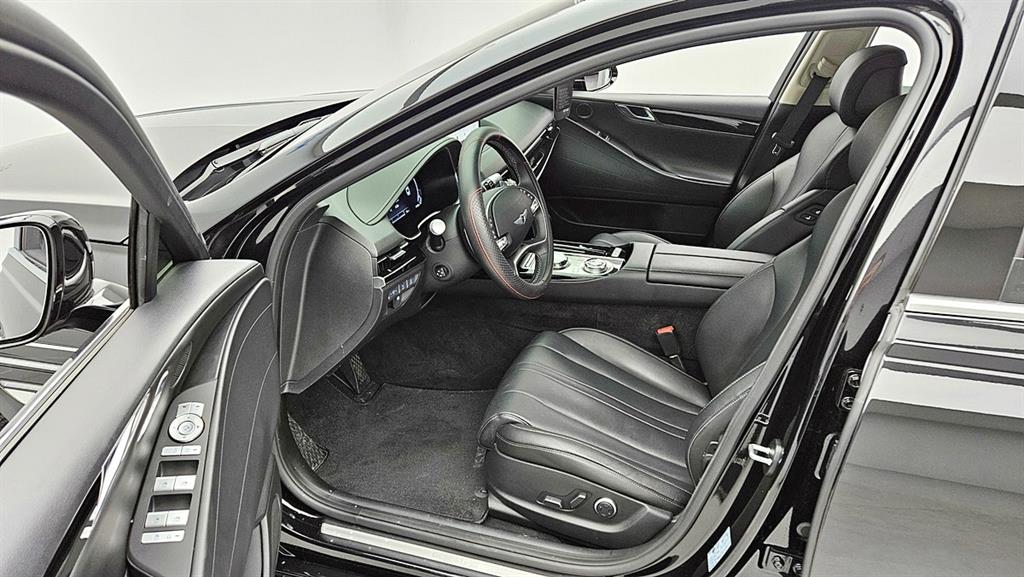 Genesis G80 - Vista 5