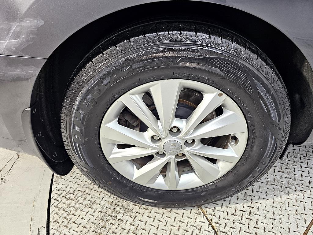 KIA Carnival 2016 Gris - Importación desde Corea - HF Imports Iquique - Foto 20