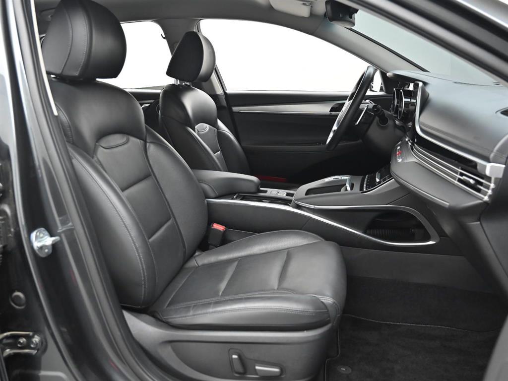 HYUNDAI Grandeur - Vista 10