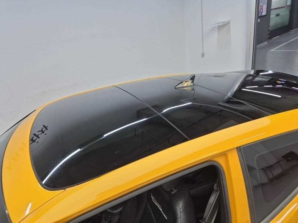 HYUNDAI Veloster 2012 Amarillo - Importación desde Corea - HF Imports Iquique - Foto 13