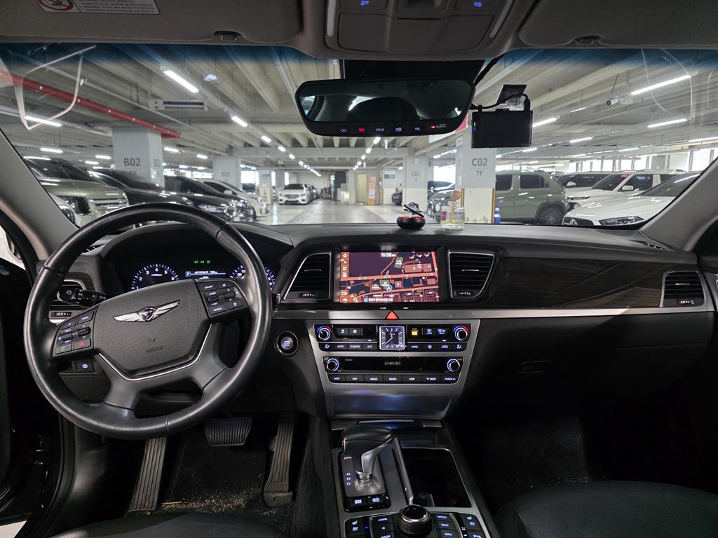 Genesis G80 - Vista 7