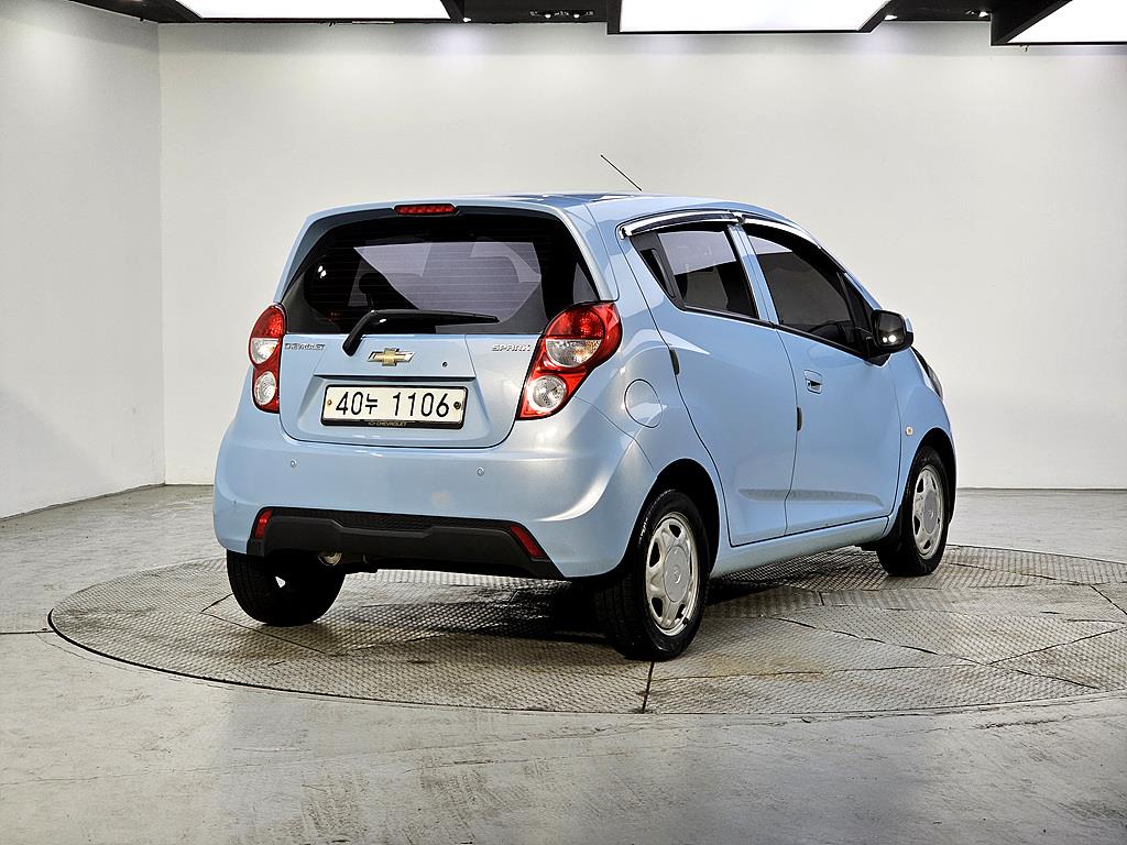 Chevrolet Spark - Vista 4