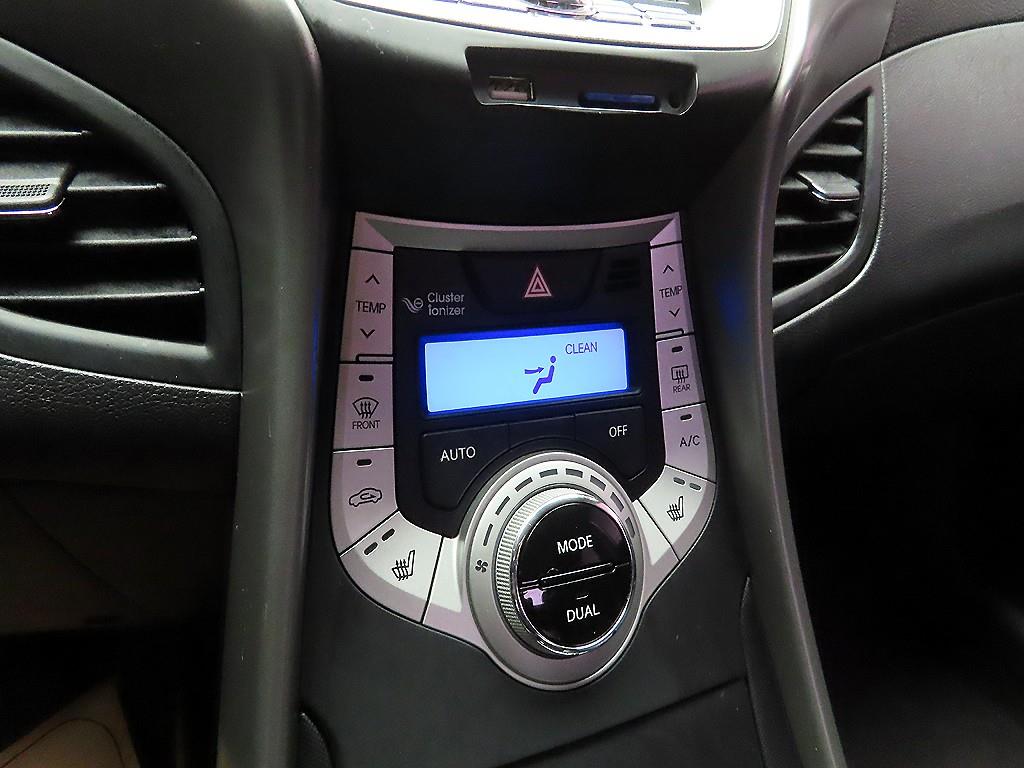 HYUNDAI Avante 2012 Plateado - Importación desde Corea - HF Imports Iquique - Foto 16