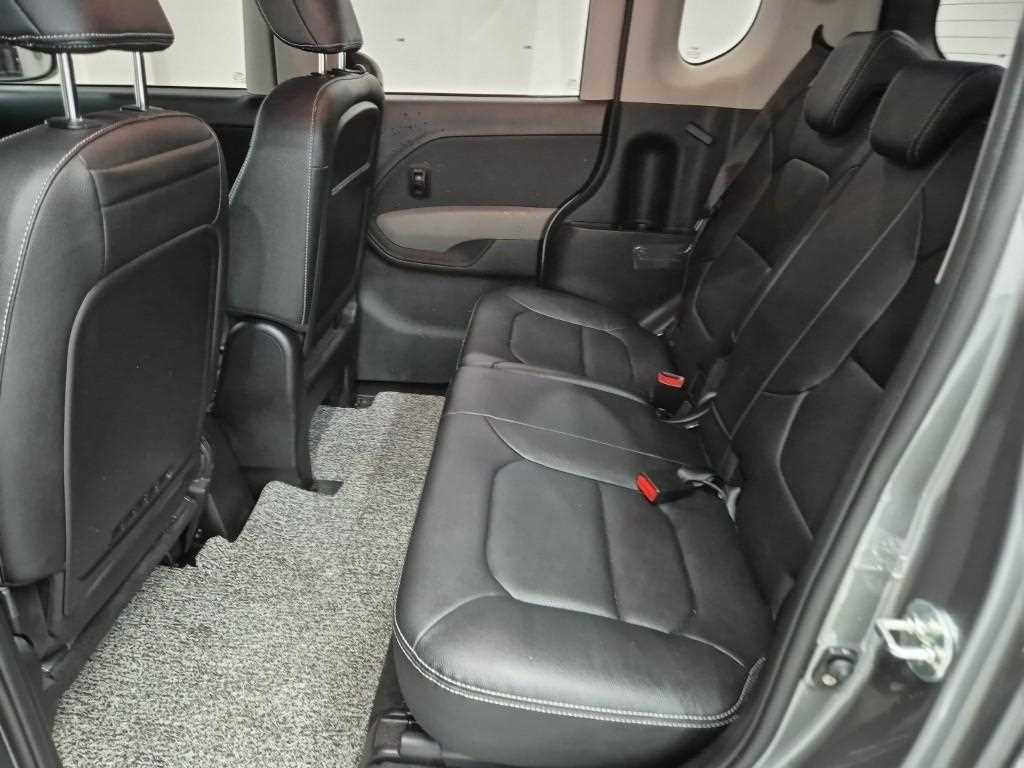 KIA Ray - Vista 12