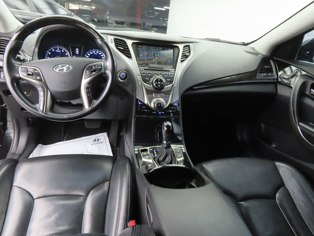 HYUNDAI Grandeur - Vista 7