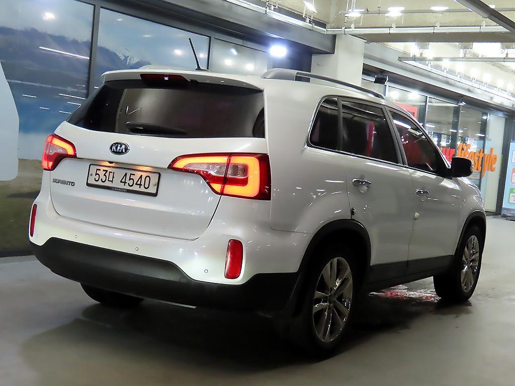 KIA Sorento - Vista 4