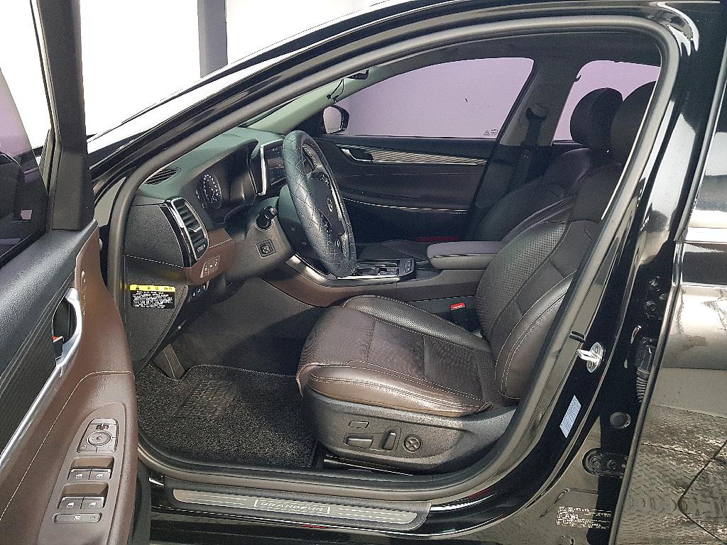 HYUNDAI Grandeur - Vista 8