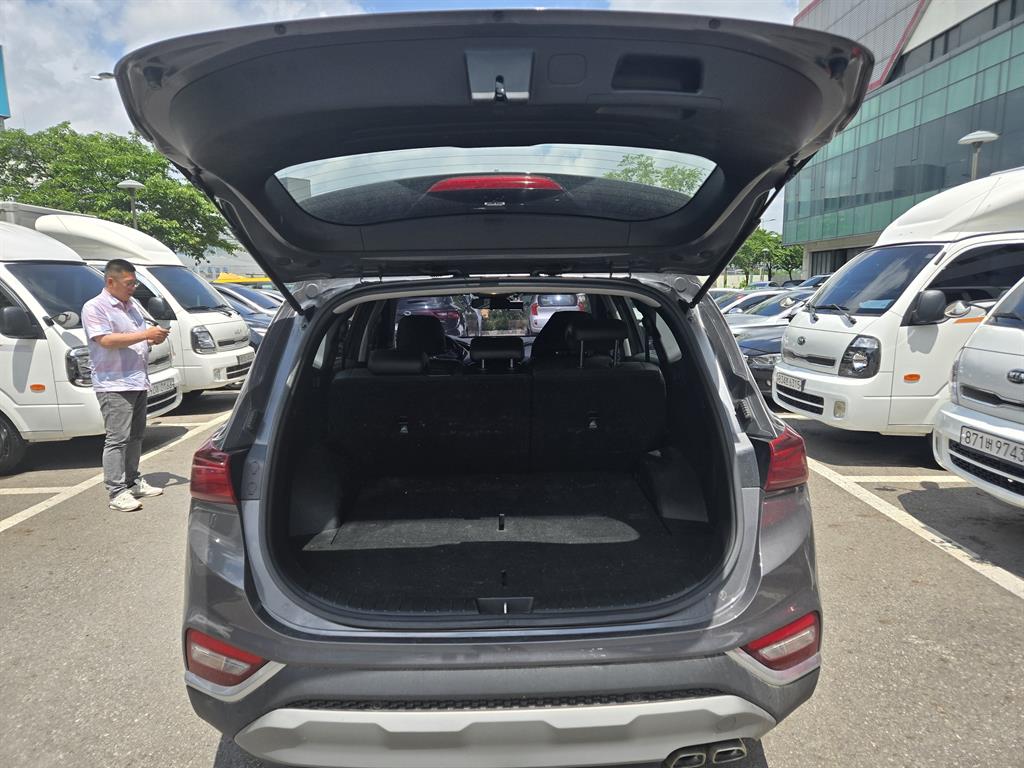 HYUNDAI Santa Fe 2020 Gris - Importación desde Corea - HF Imports Iquique - Foto 13