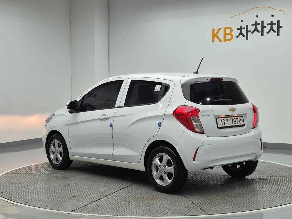 Chevrolet Spark - Vista 2