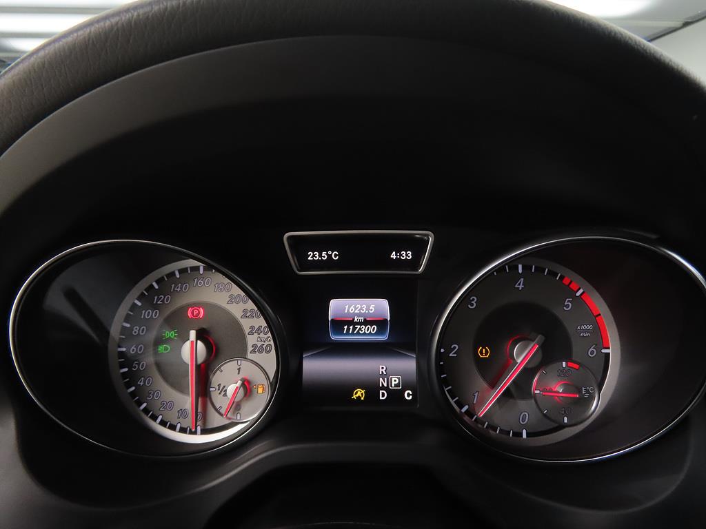 Mercedes Benz CLA Class - Vista 9