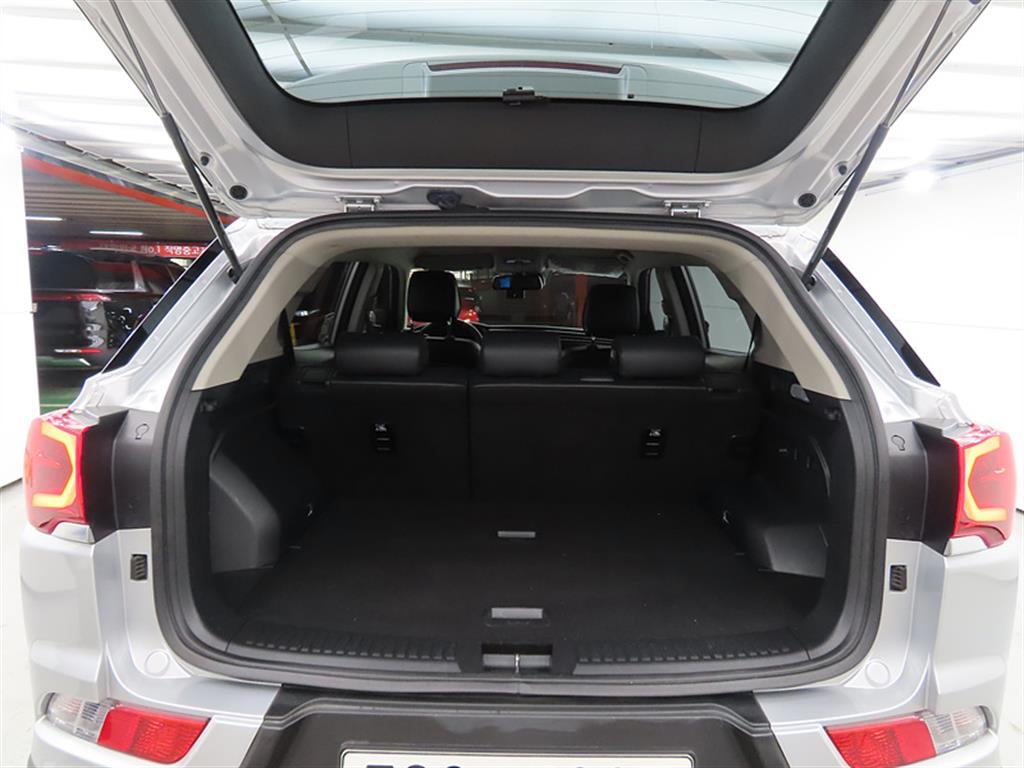 Ssangyong Korando 2021 Plateado - Importación desde Corea - HF Imports Iquique - Foto 18