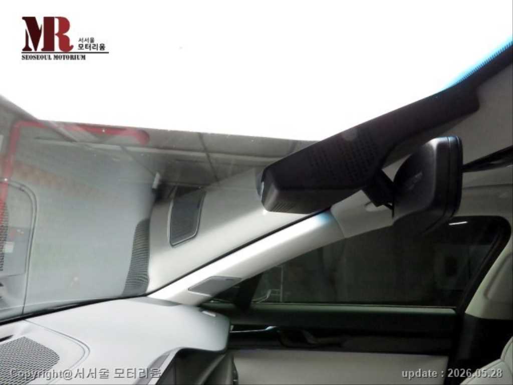 HYUNDAI Grandeur - Vista 12