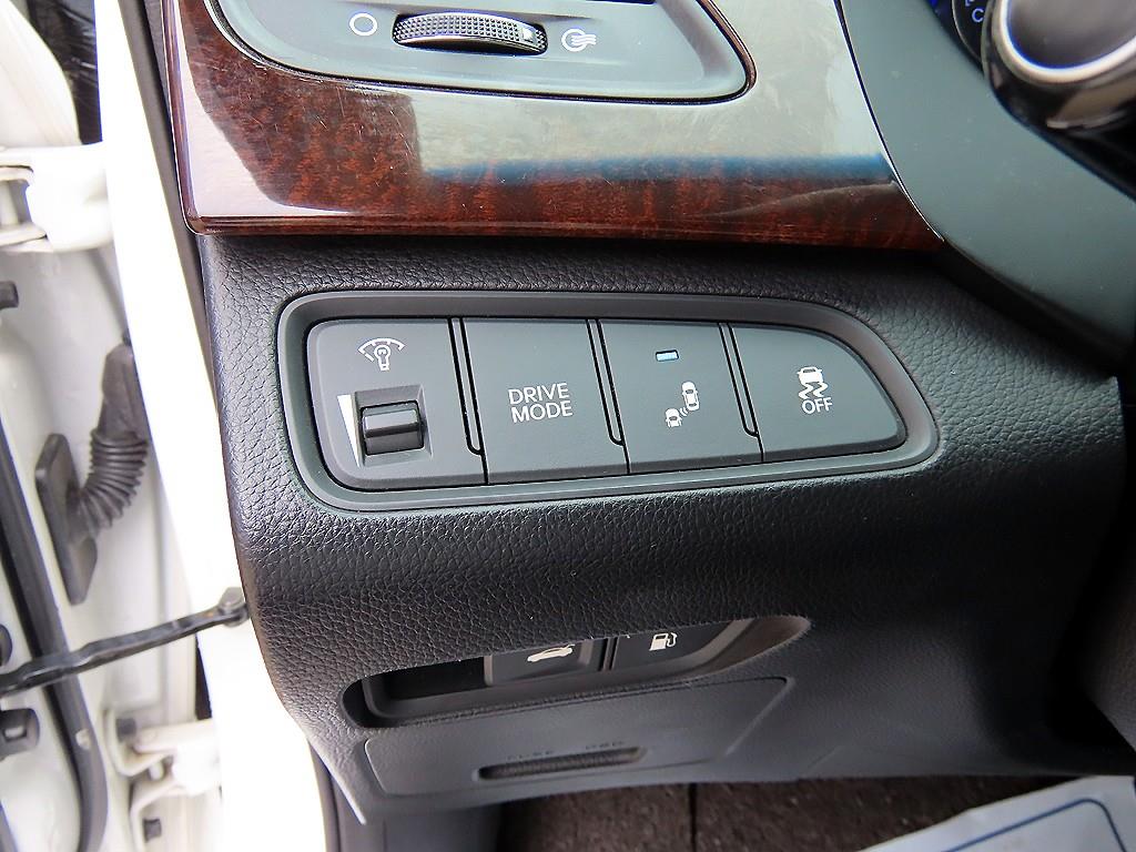 HYUNDAI Grandeur 2016 Blanco - Importación desde Corea - HF Imports Iquique - Foto 13