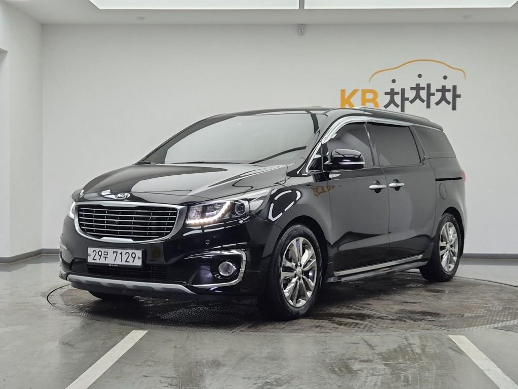 KIA Carnival 2018 Negro - Importación desde Corea - HF Imports Iquique - Foto 1