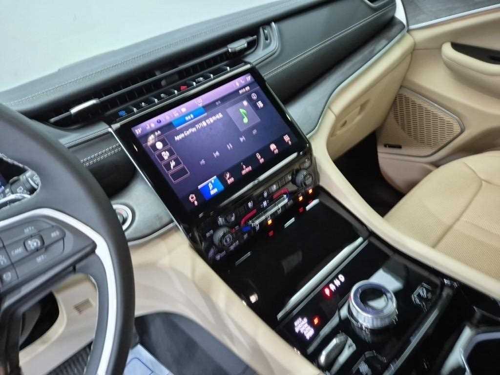 Jeep Cherokee - Vista 10