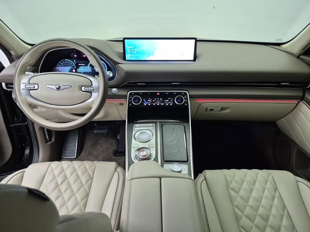 Genesis GV80 - Vista 5