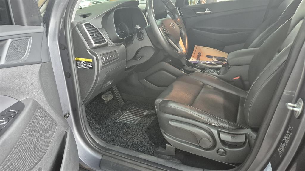 HYUNDAI Tucson - Vista 11