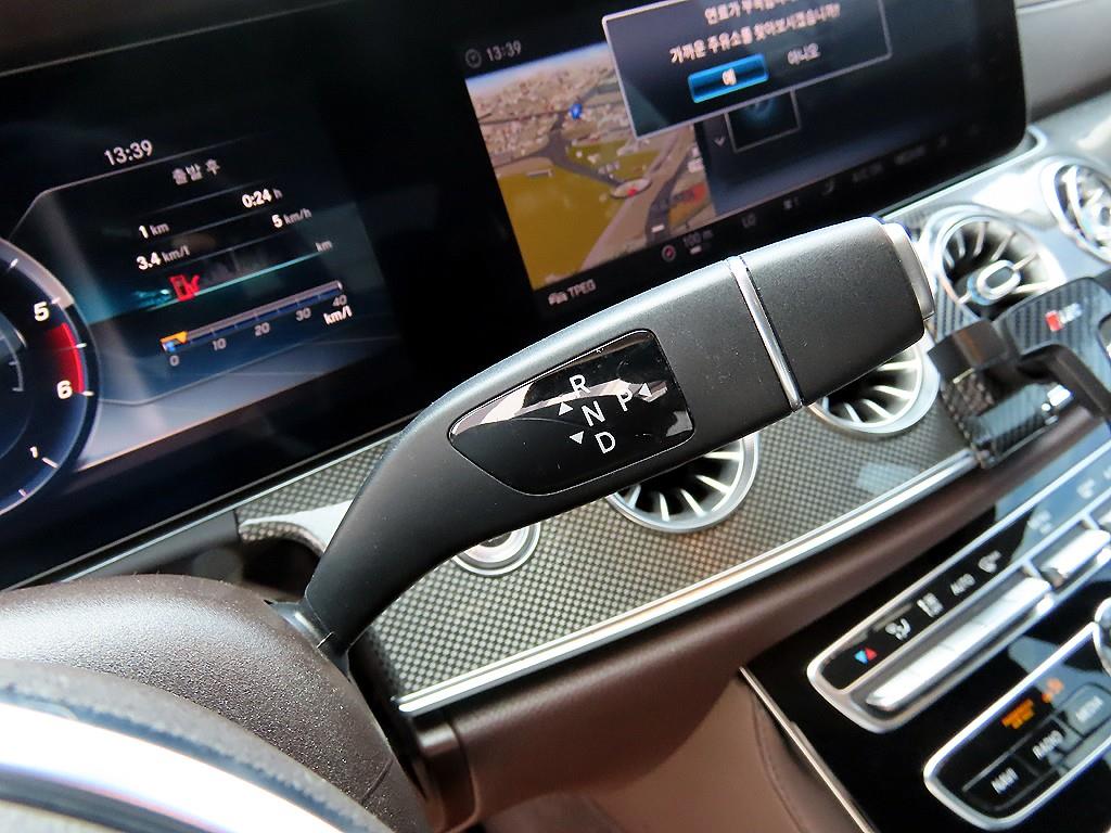 Mercedes Benz CLS Class - Vista 11