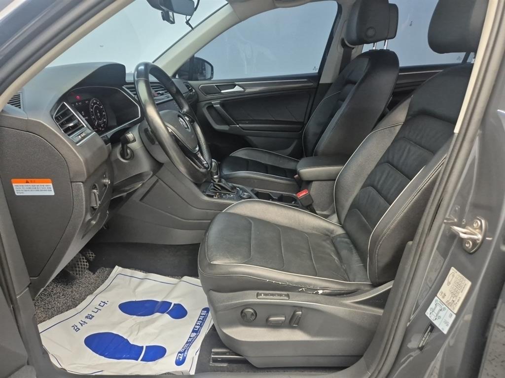 Volkswagen Tiguan - Vista 10