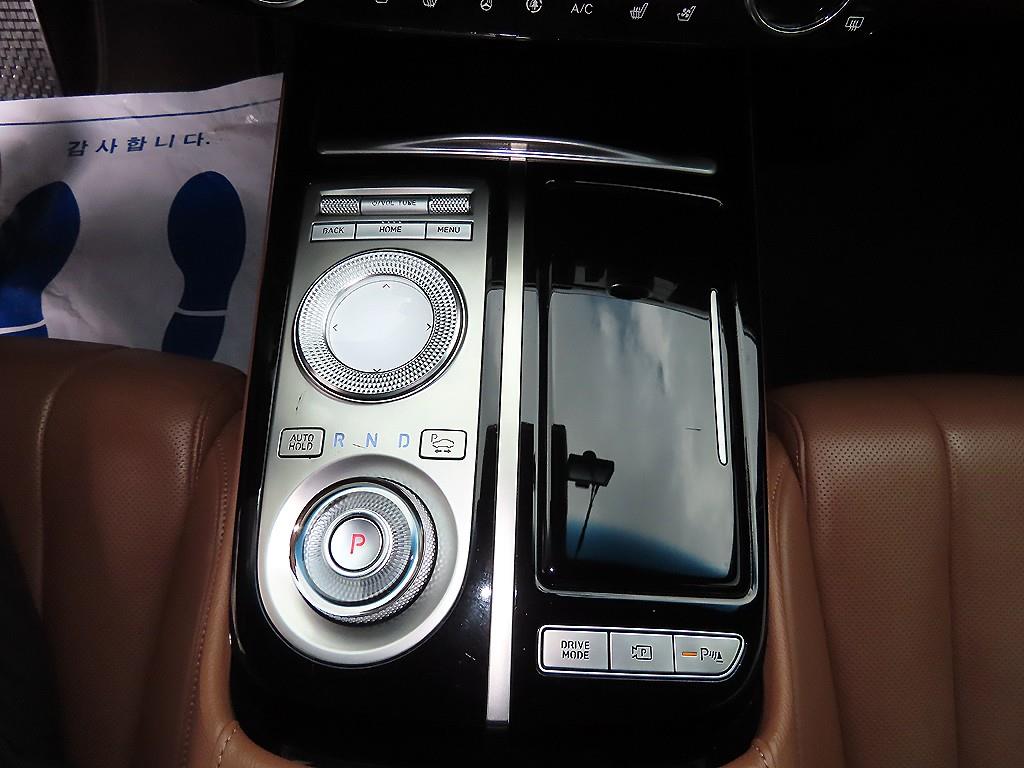 Genesis G80 - Vista 11