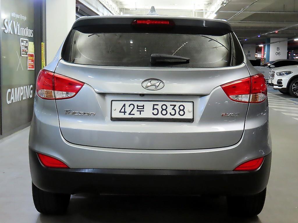 HYUNDAI Tucson - Vista 5