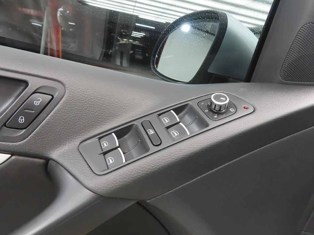 Volkswagen Tiguan 2013 Plateado - Importación desde Corea - HF Imports Iquique - Foto 15